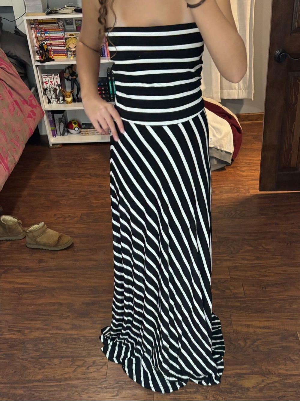 bebe Black & White Striped Girls' Casual Dress size M very long